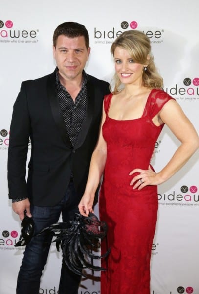 NEW YORK, NY - JUNE 09:  Tom Murro and Lynda Kinkade attend the Bideawee Masquerade Ball at Gotham Hall on June 9, 2014 in New York City.  (Photo by Neilson Barnard/Getty Images for Bideawee)